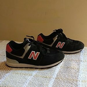 Little boy New Balance 574